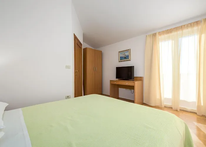 Nice Apartment In Basanija With Wifi Апартаменты *